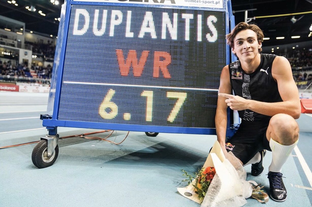 Swedens Duplantis breaks world pole vault record