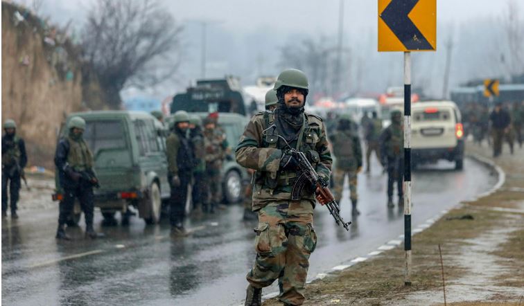 Security forces avert replay of Pulwama attack, recover 40-45 kg IED