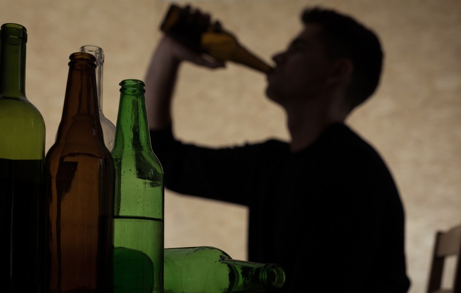 Drinking alcohol, a habit India loves to hate yet can’t do without