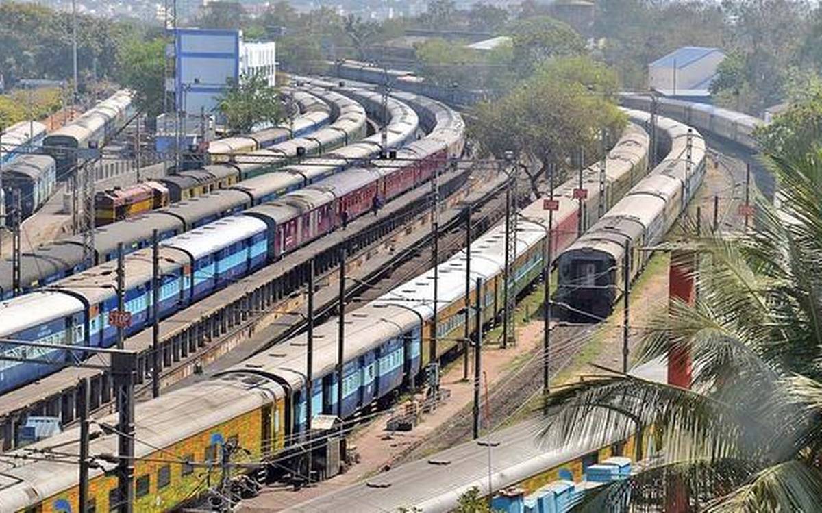 Private train operators can set their own fares, says government