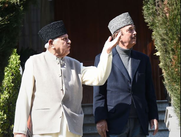 Azad meets Farooq Abdullah, calls for restoration of democracy in J&K