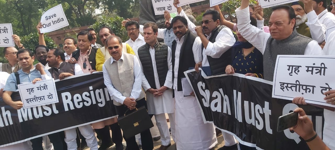 Cong, AAP, TMC MPs hold separate protests against govt over Delhi riots