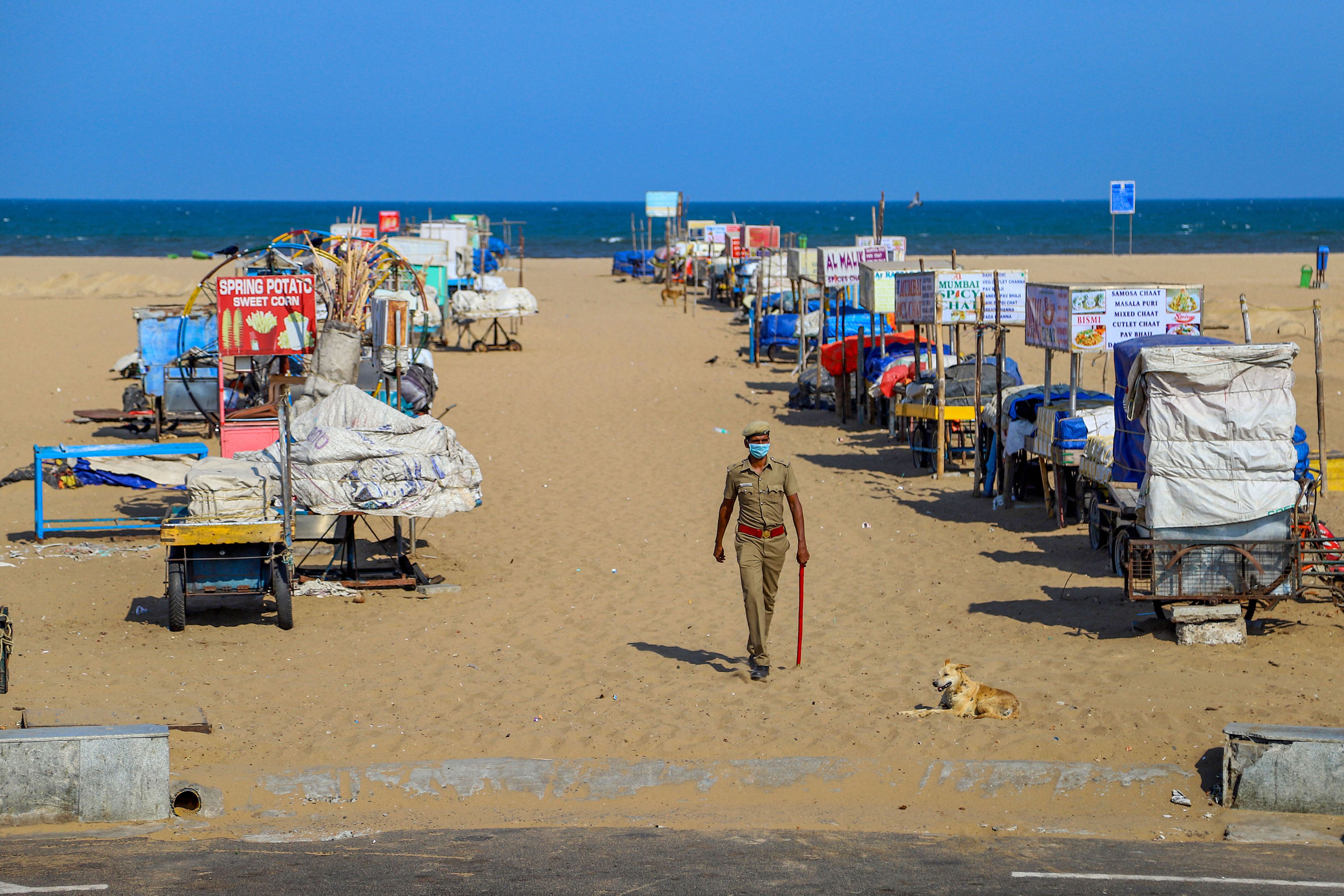 Marina Beach, Chennai, Pen monument, statues, CRZ, fishermen