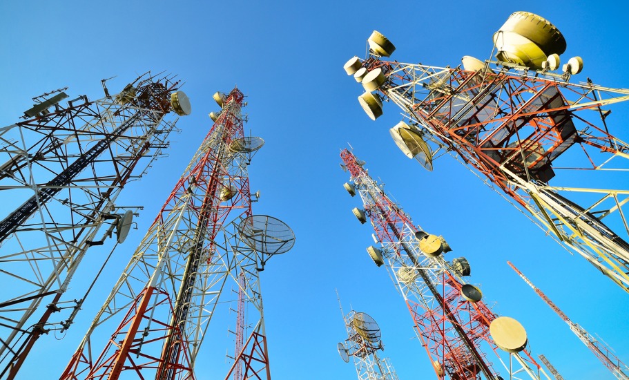 In SC, Centre seeks 20-year window for telecom firms to pay AGR dues