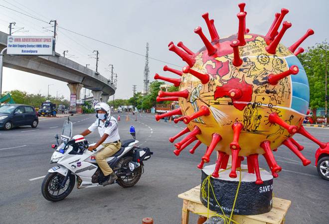 Lockdown In Telangana : Telangana Cabinet To Decide On 15 Day Lockdown In Hyderabad To Contain Coronavirus India News