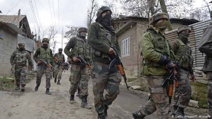 Encounter between militants and security forces in J&Ks Baramulla