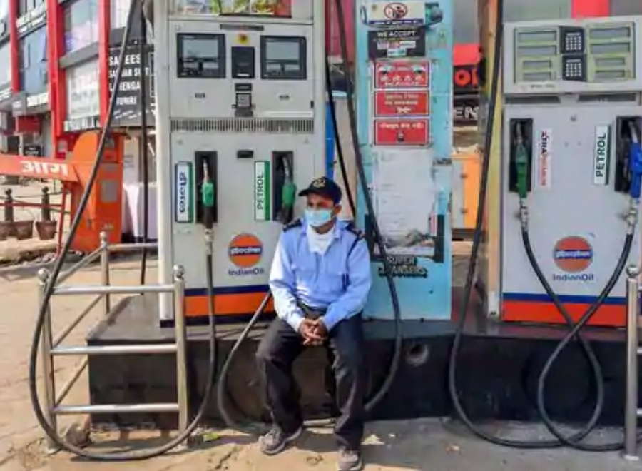 Indias fuel consumption declines to decade low in March