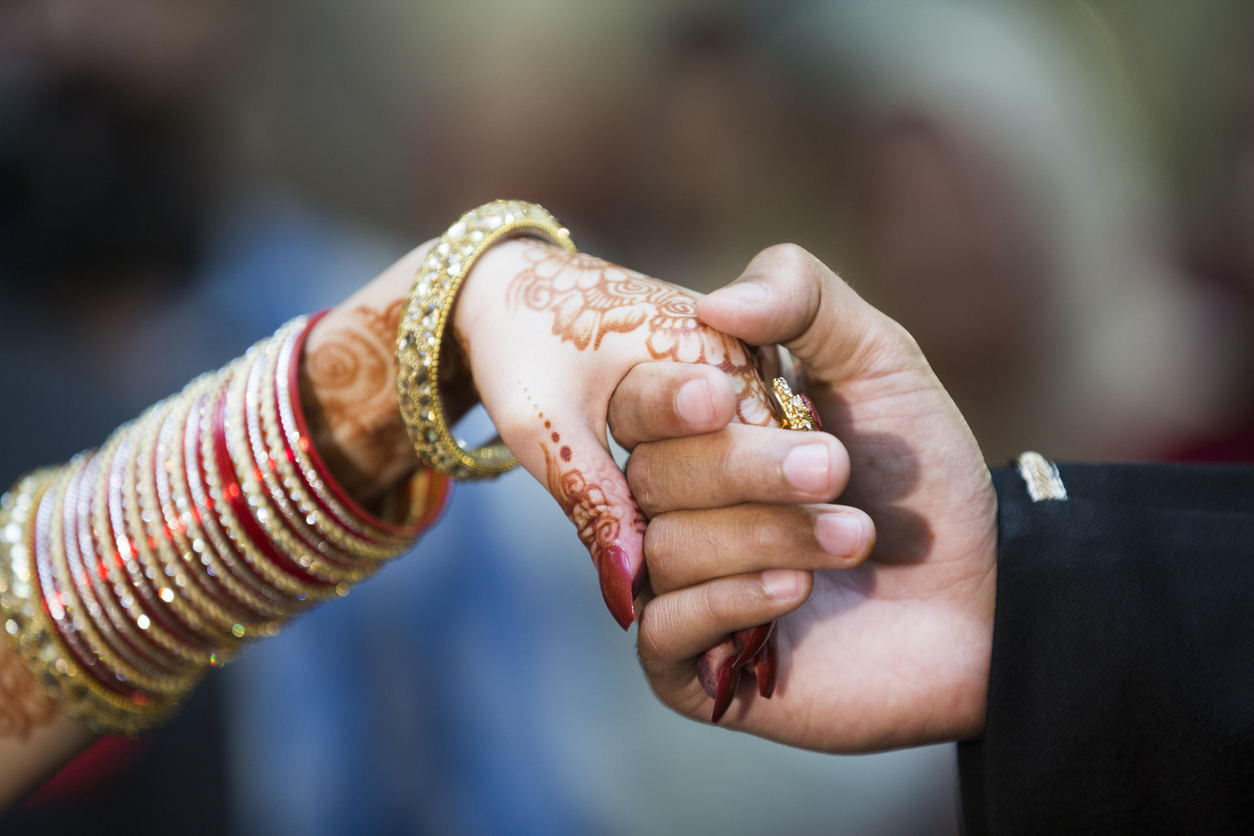 Duty over marriage: Cop-medico couple gets its priorities right