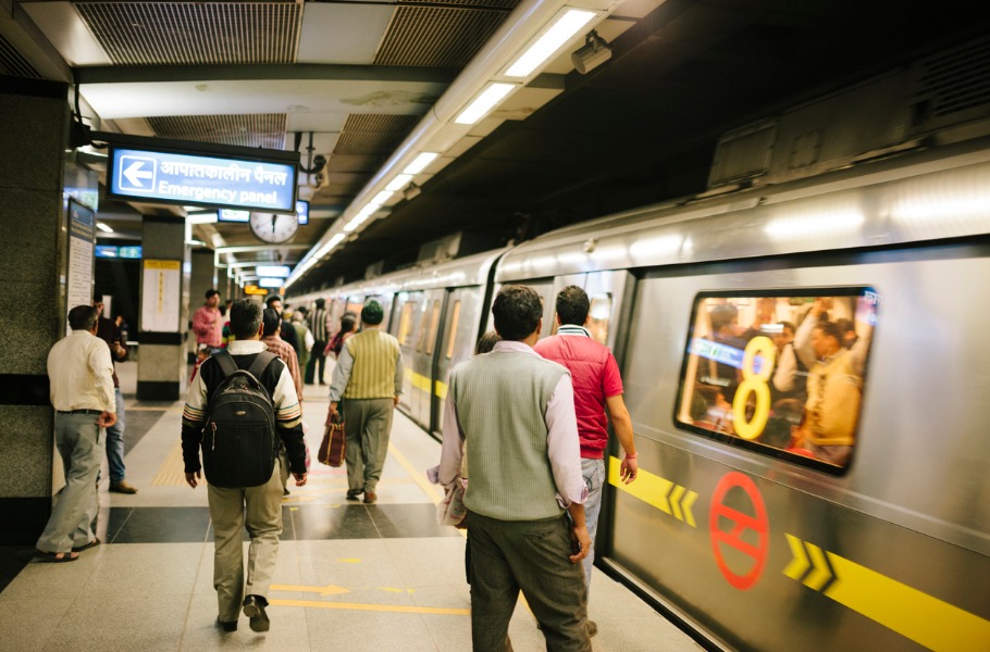 Delhi, UP and J&K extend lockdown by another week; Delhi Metro shut