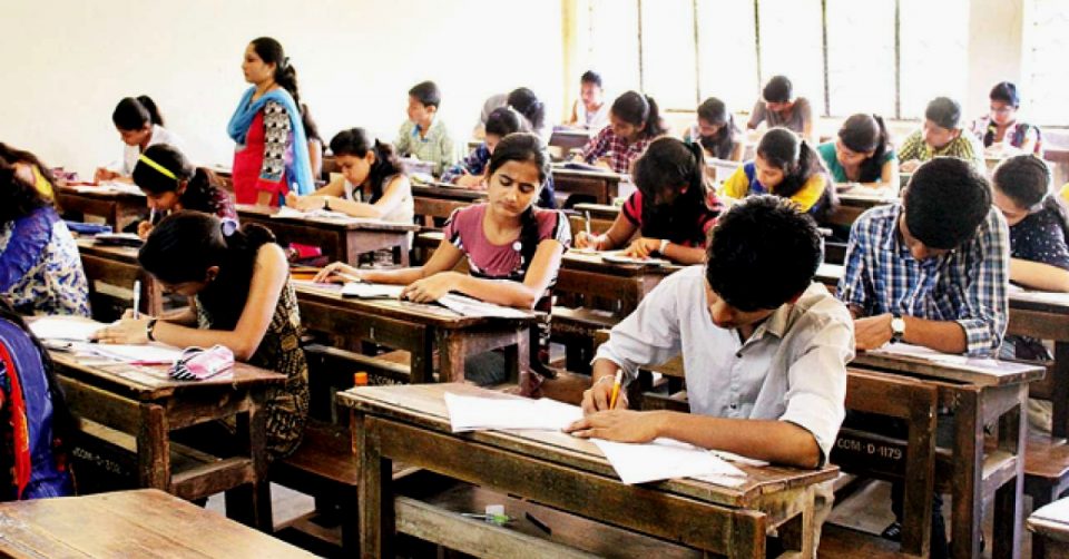 Maharashtra govt reduces syllabus for Classes 1-12 by 25%