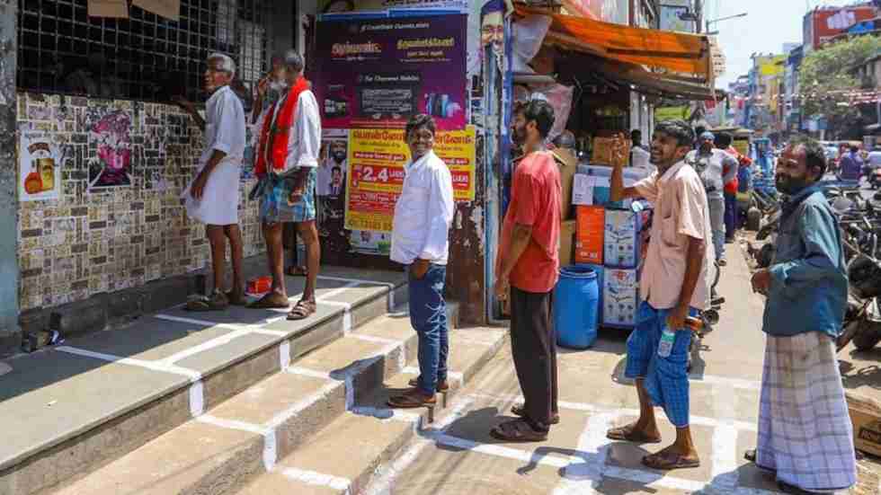 SC stays Madras HC order on closure of liquor shops in TN