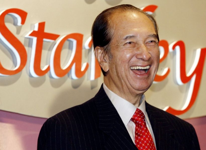 Stanley Ho, who built Macaos gambling industry, dies at 98