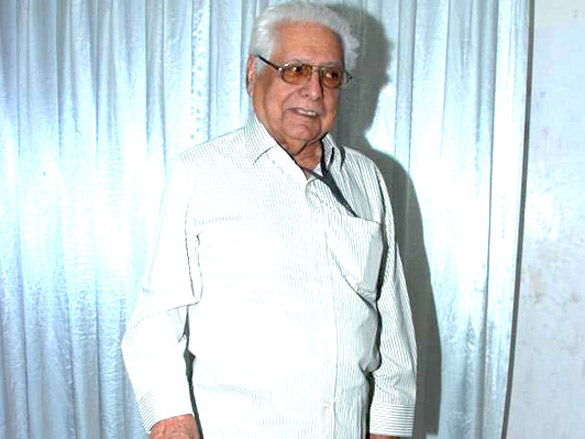 Veteran filmmaker Basu Chatterjee dead