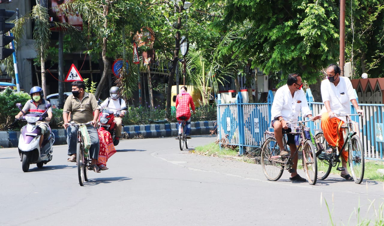 Bicycles dot Kolkata roads as wary residents shun crammed buses