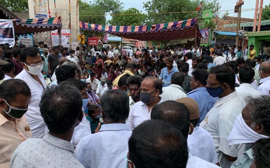 TN custodial deaths: Kin of father-son duo receive bodies after protest