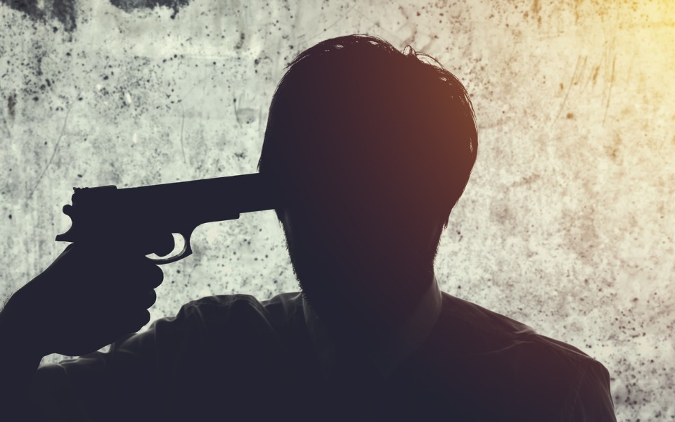 Man in Maharashtra believes gun to be fake, dies after shooting self