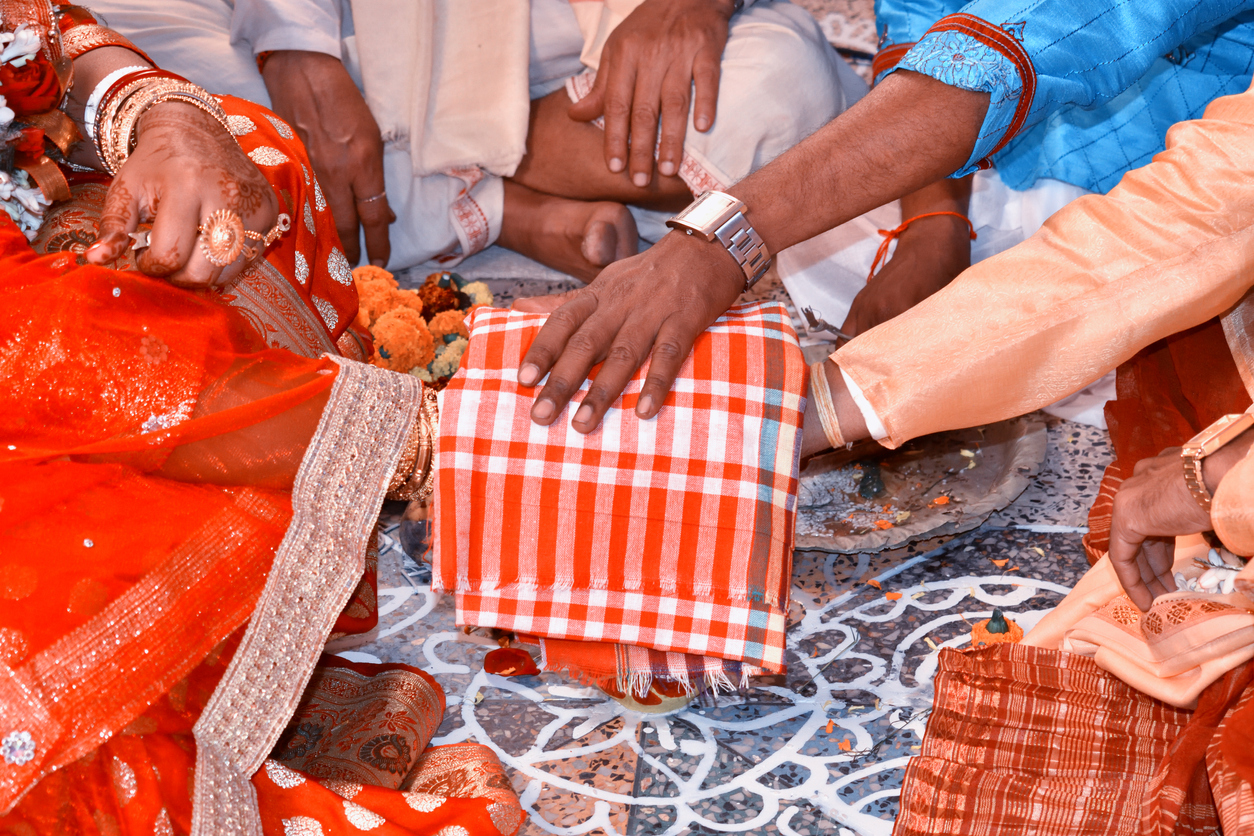 Refusal to wear ‘sakha’, ‘sindoor’ is refusal to accept marriage: Gauhati HC