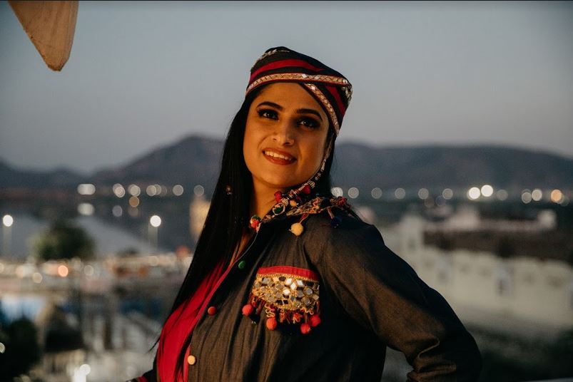 She writes love songs to Kashmir, croons its unheard melodies through folk fusion