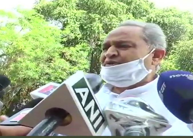 Gehlot meets governor after sacking Pilot, BJP demands floor test