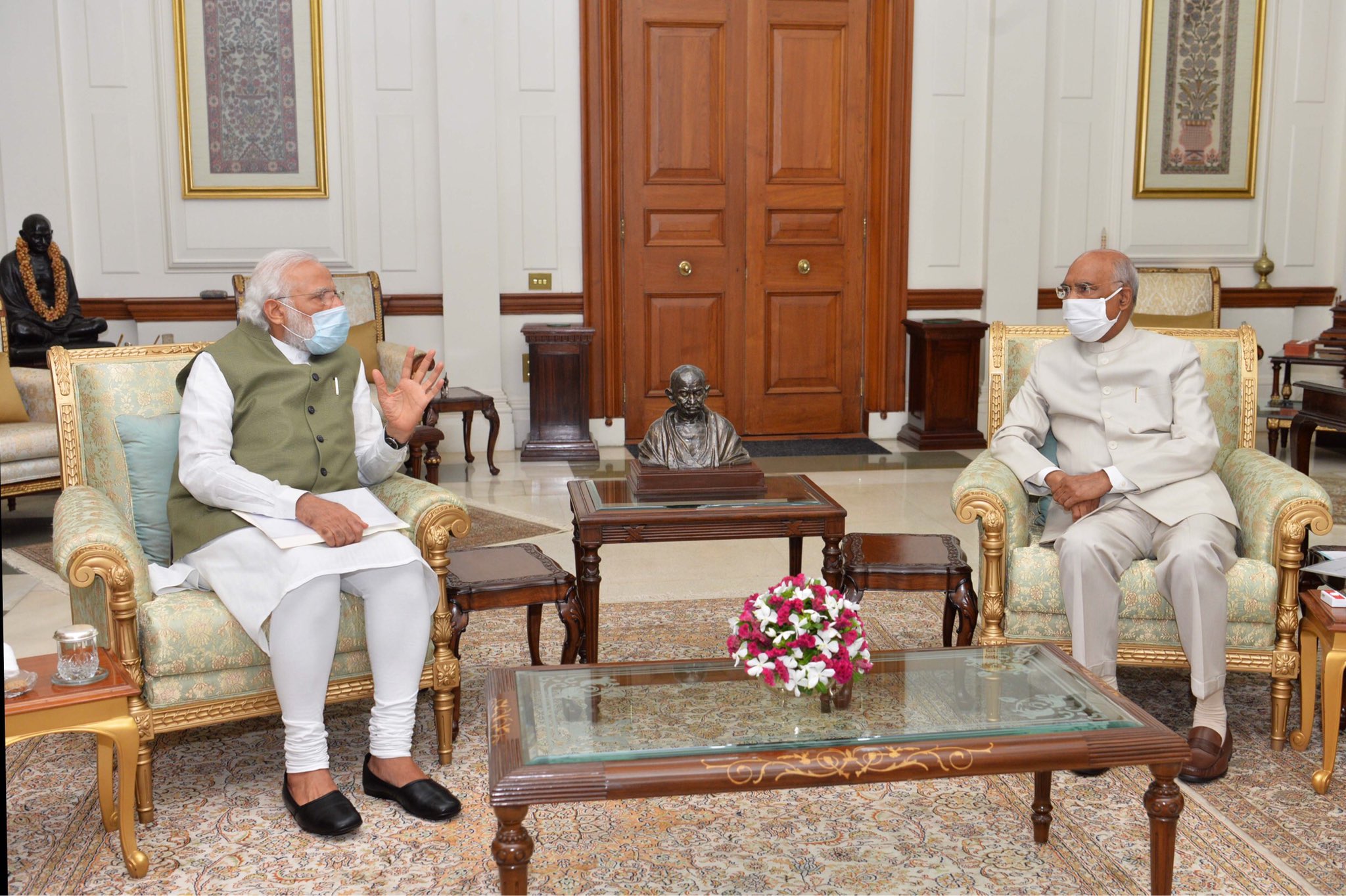 After Ladakh visit, PM discusses important issues with President