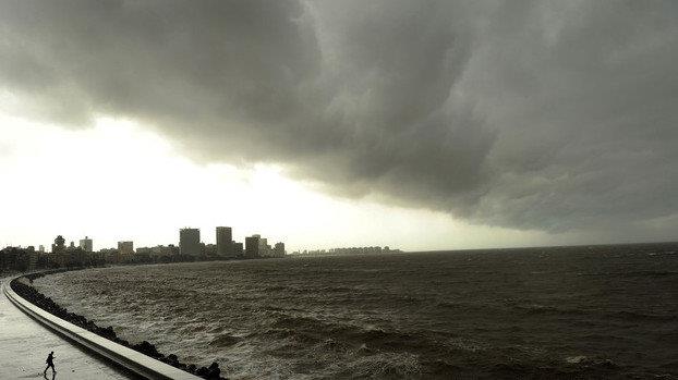 Mumbai gets second heaviest rainfall since 2015