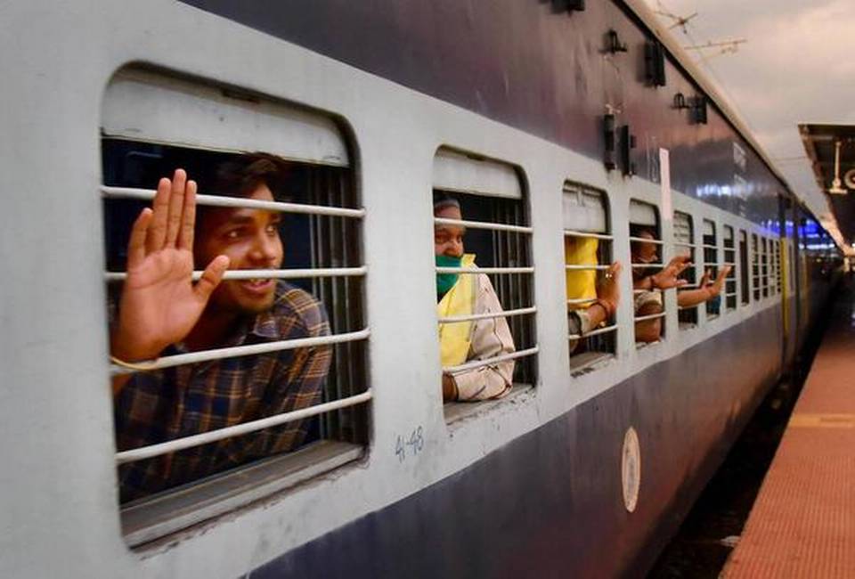 Over one crore migrants returned home during lockdown: Govt