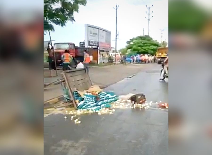 Indore egg vendor offered education, house after ‘vandalism’ video goes viral