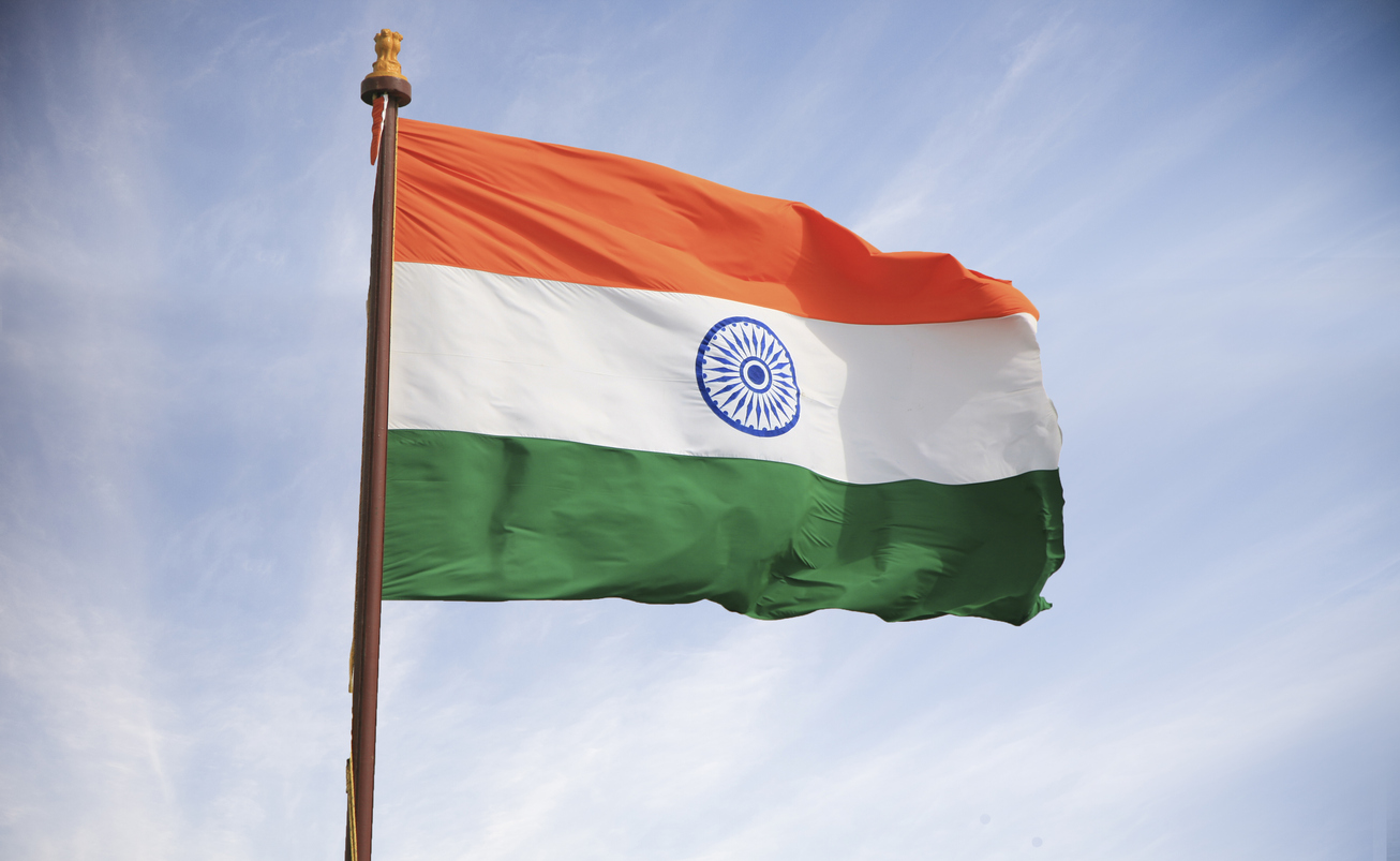 subhash chandra bose with indian flag