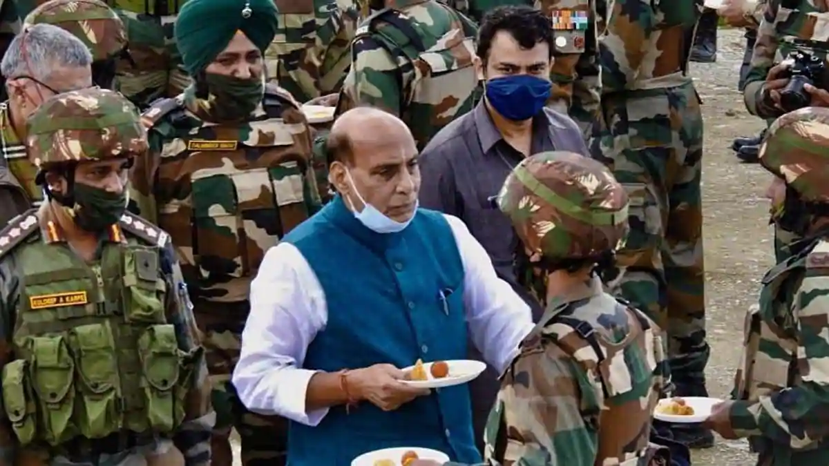 Rajnath Singhs office tweets video of meeting with soldiers in Galwan clash