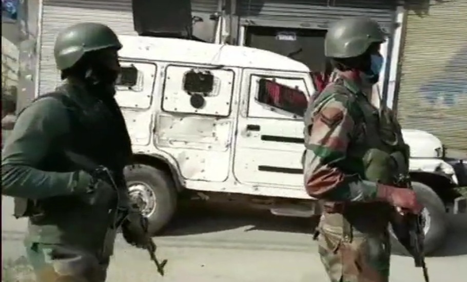 Militant killed in encounter in J&Ks Kulgam, Army personnel injured