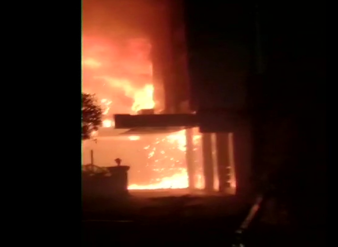 7 killed in fire in hotel-turned-COVID care facility in Andhra