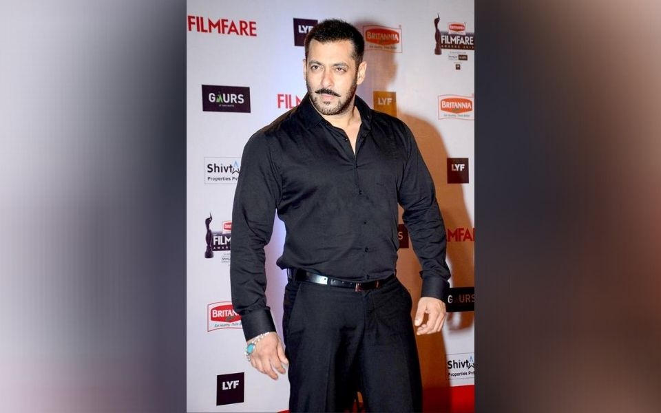 Radhe will make zero money: Salman Khan apologises to cinema owners