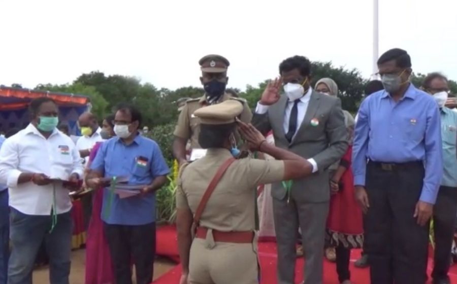 In TN, collector salutes cop for going beyond call of duty; row erupts