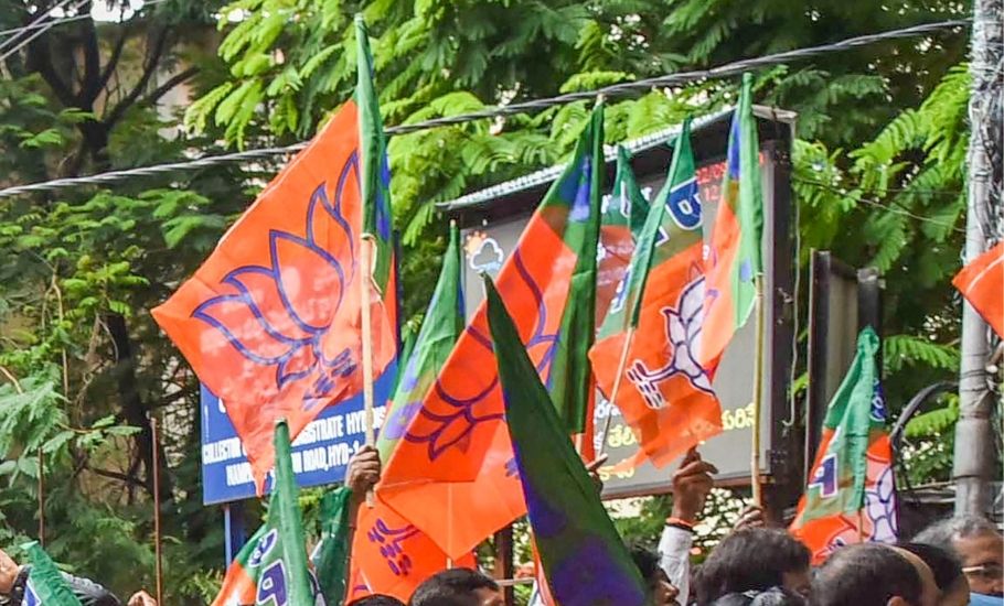 BJP begins Muslim-outreach drive amid minority dilemma in Bengal