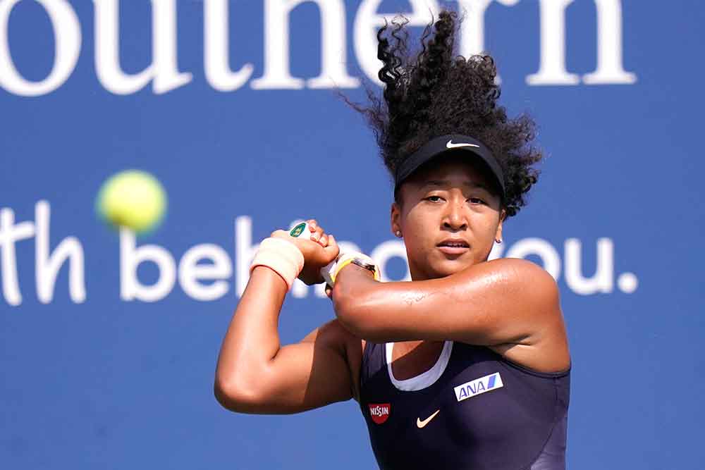 Naomi Osaka pulls out of French Open due to injured hamstring