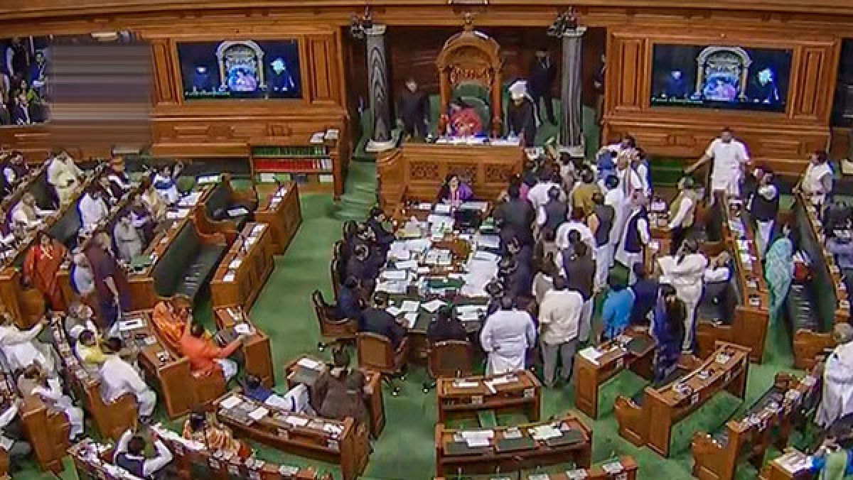 Lok Sabha passes bill to cut down MPs’ pay by 30%