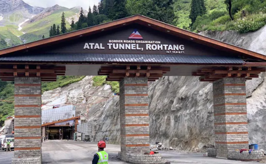 Plaque with Sonias name missing at Atal tunnel launched by PM Modi
