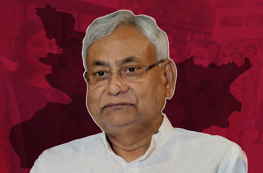 Nitish Kumar declares portfolios, keeps Home for himself