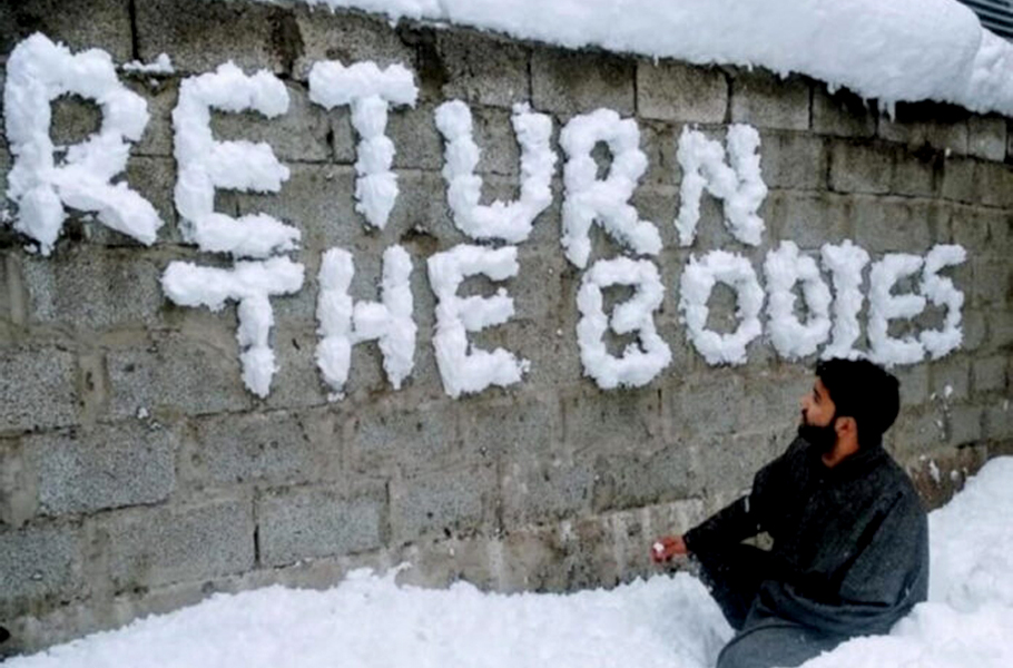 Guns, graves and grief: Kashmir frozen in time