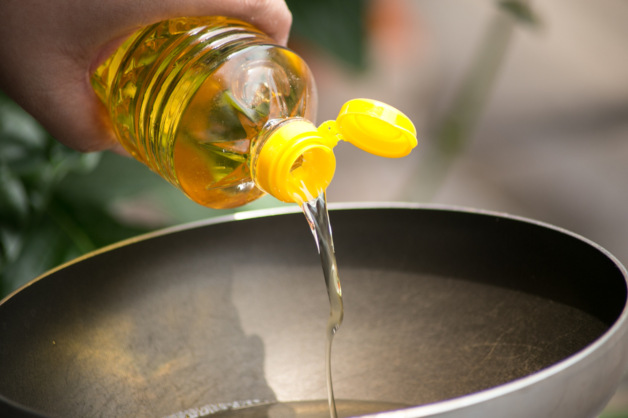 Price of Mustard oil, Vanaspati and others: The prices of edible oil have started showing a declining trend across a wide array of oils. 