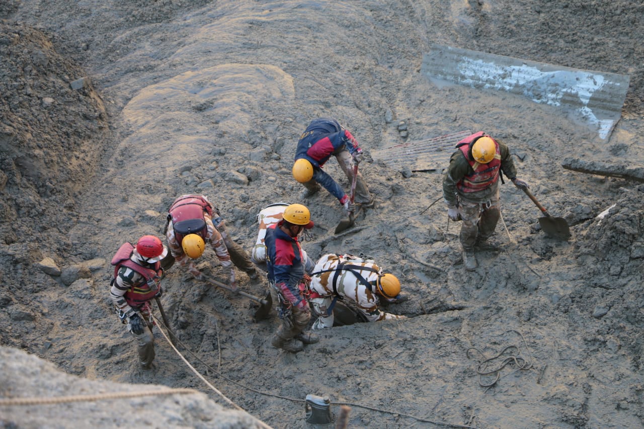 Rescue work stuck at Uttarakhand’s Tapovan amid irregular water levels