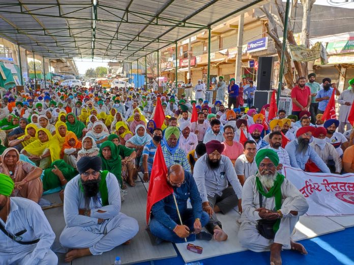 Farmers protest1
