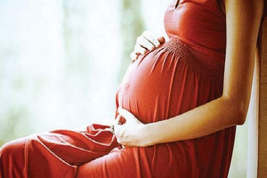 Pregnant women can and should get vaccinated, says Govt. But should they?
