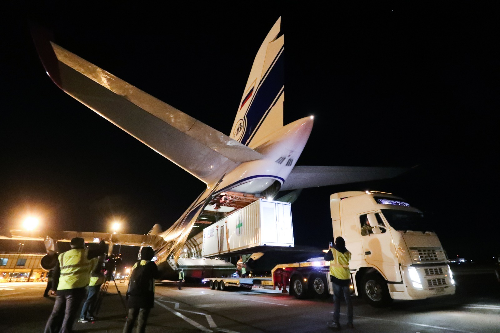 UK sends worlds largest cargo plane with 3 oxygen generators to India