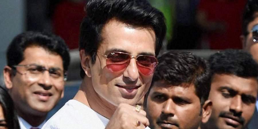 HC asks Maharashtra to probe how Sonu Sood procured COVID medicines