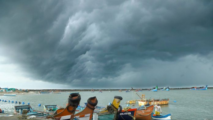 Cyclone Sitrang to hit Bengal-Bangladesh coast by October 25