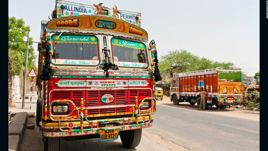 Truck rentals bounce back as states ease COVID curbs; up by 14% in June