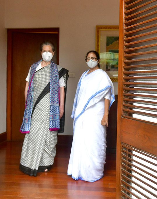 Mamata meets Sonia: To beat BJP, we all need to come together