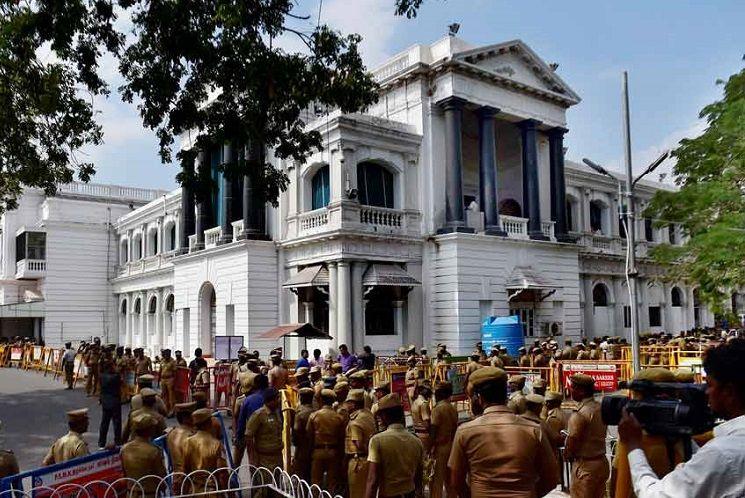AIADMK MLAs protest in Assembly as PTR presents TN Budget