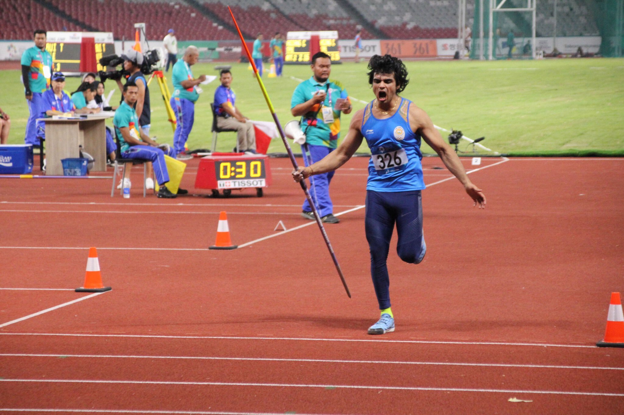 Chopra dedicates gold to Milkha Singh. His next target? Cross 90-m mark